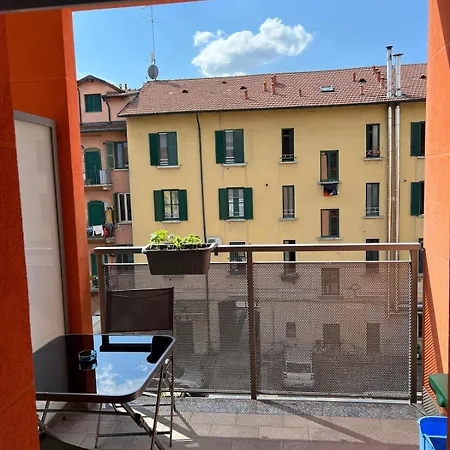 Giohouse-new Loft A Pochi Passi Da Metro 3 Lejlighed *